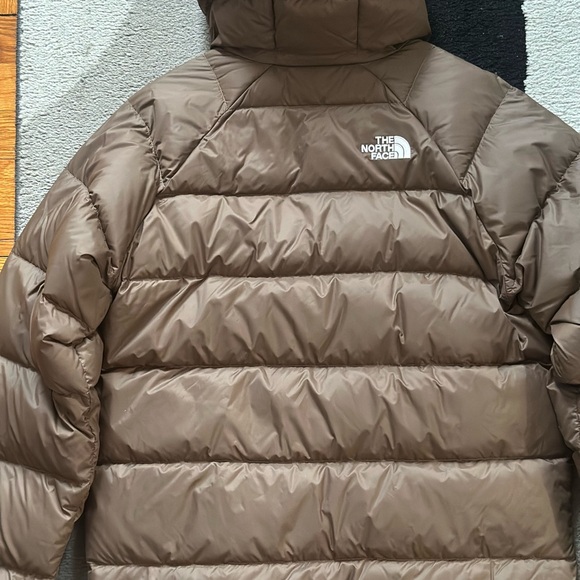 The North Face Taupe Quilted Jacket - Picture 4 of 4